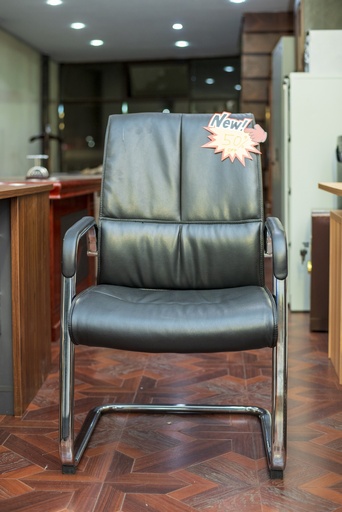 Leather Office Chair with Nylon Aluminium Cantilever Base